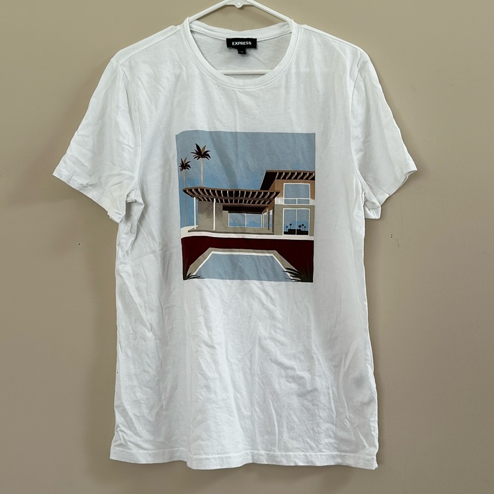 Express Graphic Tee